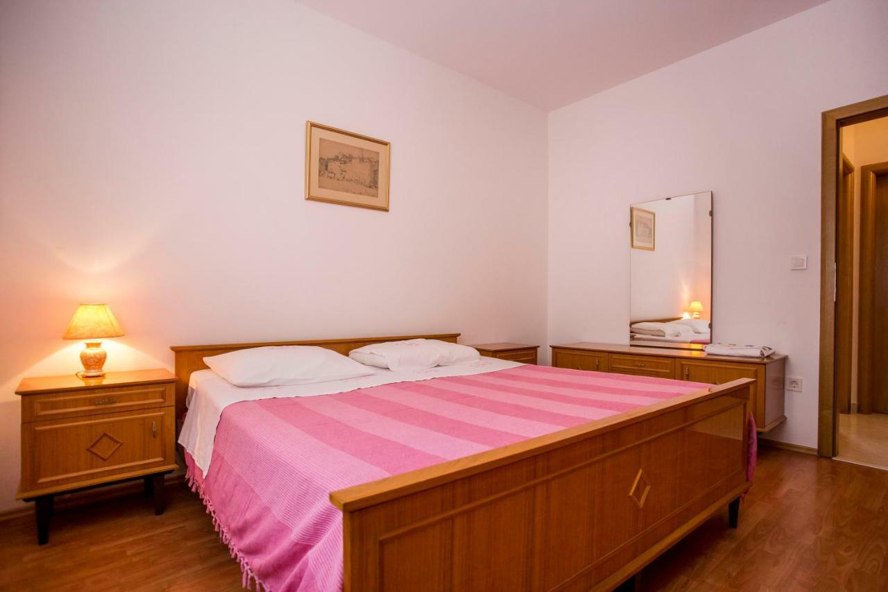 Apartment Beba Rovinj Exteriör bild