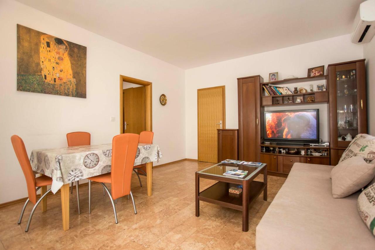 Apartment Beba Rovinj Exteriör bild