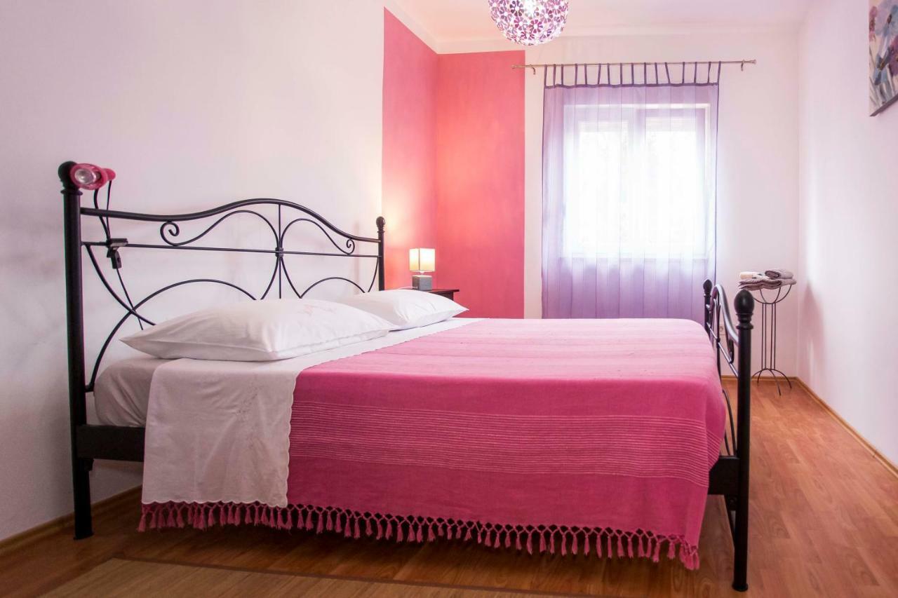 Apartment Beba Rovinj Exteriör bild