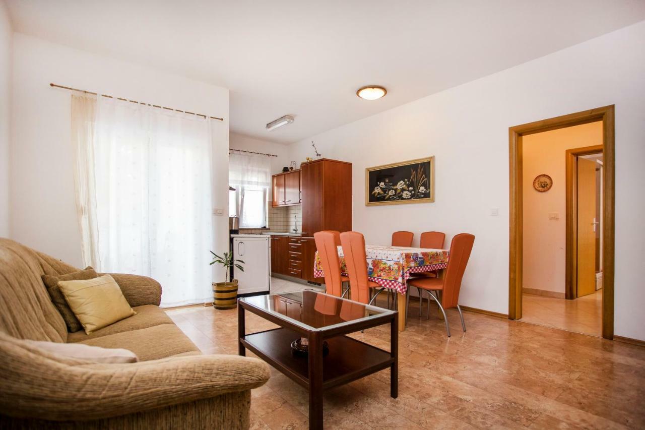 Apartment Beba Rovinj Exteriör bild